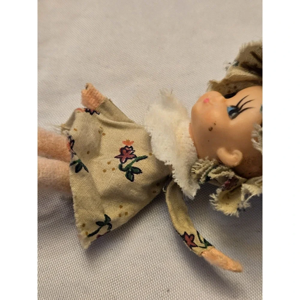 VINTAGE 1960'S BIG EYES DOLL MADE IN JAPAN ORNAMENT/DECORATION *READ‎